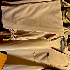 Figs scrub set. Clay color. Xl top. Xl petite straight bottoms